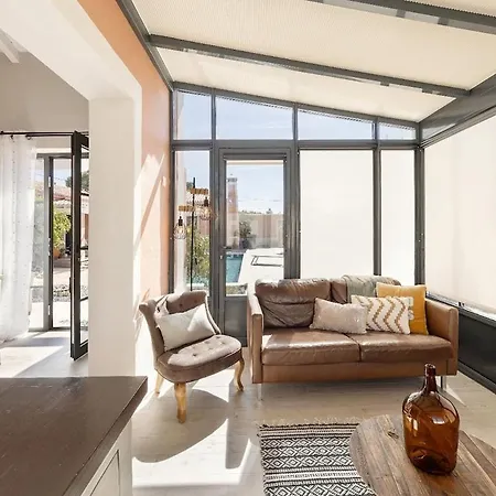 Nyaraló Casita By The Castle *