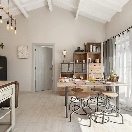 Casita By The Castle Nyaraló